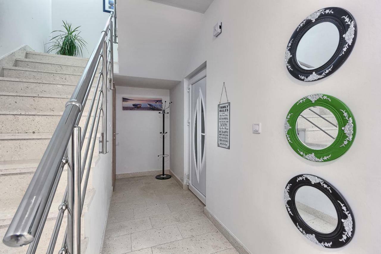 Mm Villa Podstrana