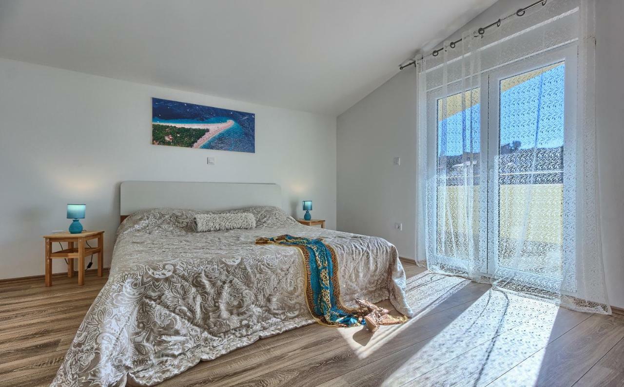Mm Villa